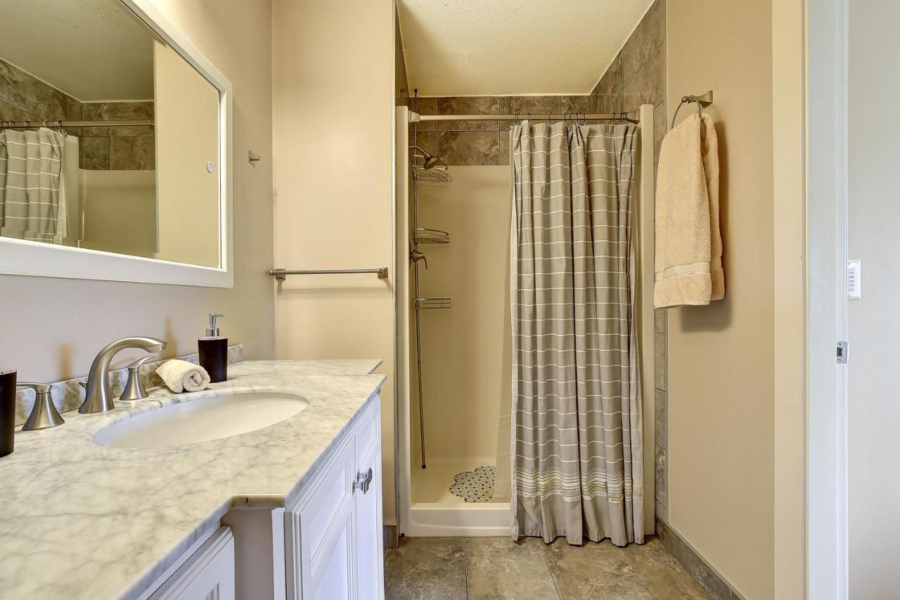 Rodee Homestay West Kelowna Ngoại thất bức ảnh