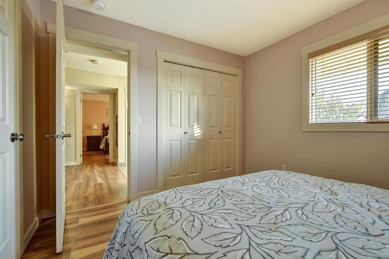 Rodee Homestay West Kelowna Ngoại thất bức ảnh