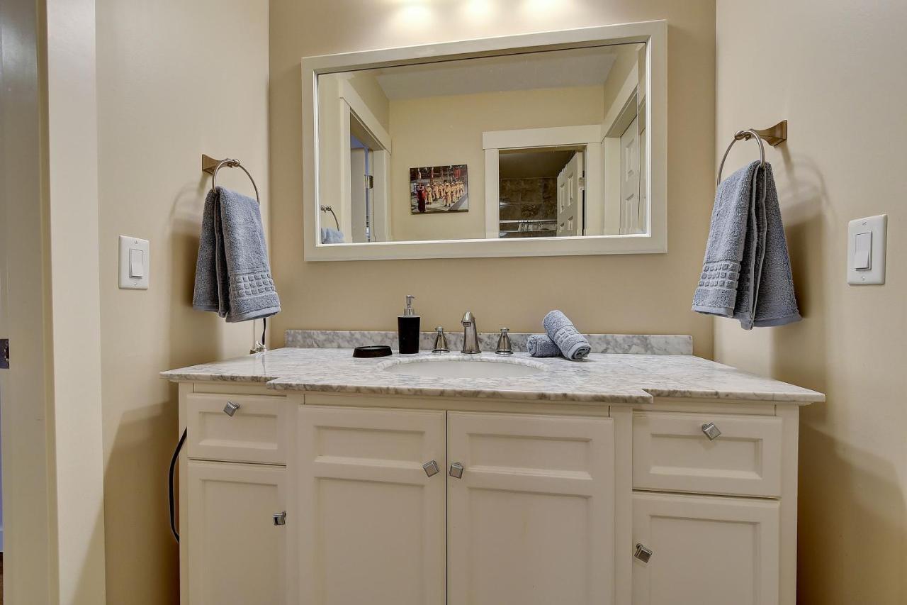 Rodee Homestay West Kelowna Ngoại thất bức ảnh